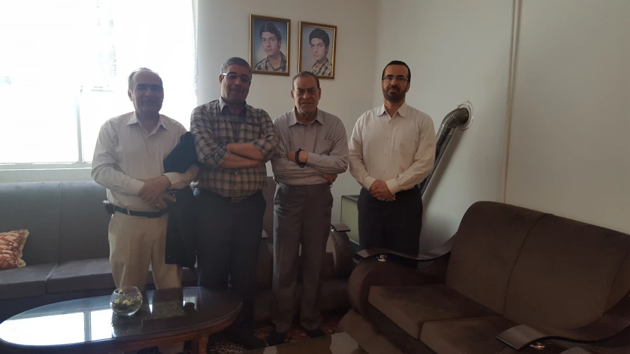 جلسه دیدار با یکی ازفرهیختگان فرهنگی بمناسبت هفته معلم