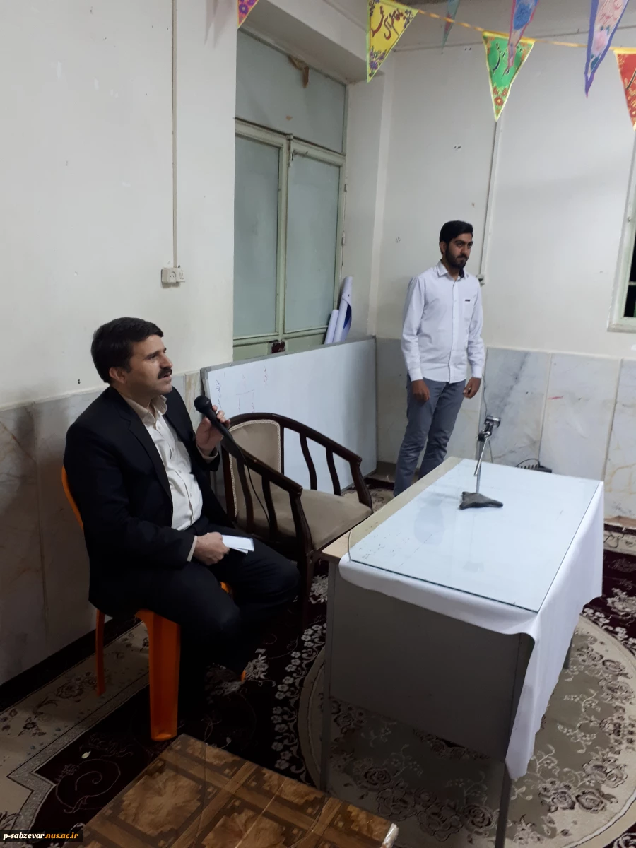 برگزاری جلسه پرسش و پاسخ ریاست محترم دانشکده های فنی سبزوار با دانشجویان ساکن خوابگاه شهید علم الهدی