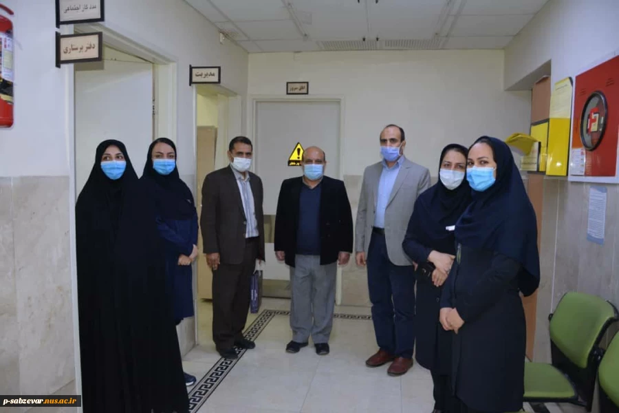 تجلیل از مقام پرستاران و مدافعان عرصه سلامت به مناسبت گرامیداشت روز پرستار در دانشکده های فنی و حرفه ای سبزوار 2
