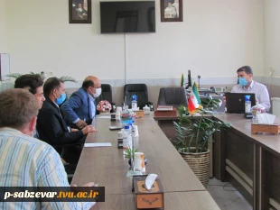 برگزاری اولین جلسه شورای فرهنگی در سال 1401
 4