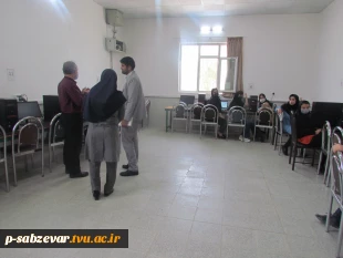 بازدید معاونت محترم پژوهشی دانشگاه فنی و حرفه ای استان خراسان رضوی و هیات همراه از دانشکده های فنی و حرفه ای سبزوار 7