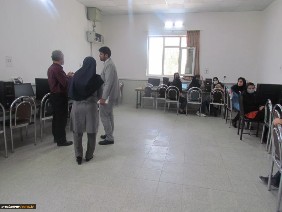 بازدید معاونت محترم پژوهشی دانشگاه فنی و حرفه ای استان خراسان رضوی و هیات همراه از دانشکده های فنی و حرفه ای سبزوار 7