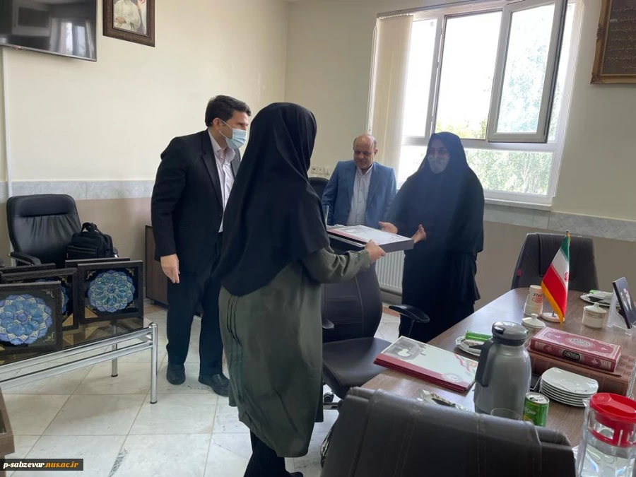 آئین تجلیل از اساتید سرآمد دانشکده های فنی و حرفه ای سبزوار 2
