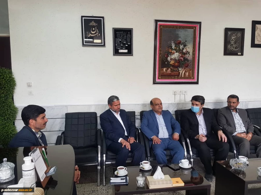 دیدار ریاست  دانشکده های فنی و حرفه ای با معاونت  محترم مدیر کل و مدیریت آموزش و پرورش  شهرستان سبزوار
 2