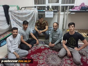 اجرای طرح خوشامدگوی و خیر مقدم به دانشجویان خوابگاهی با حضور مشاورین و مسئولین اداره امور دانشجویی و فرهنگی دانشکده  3