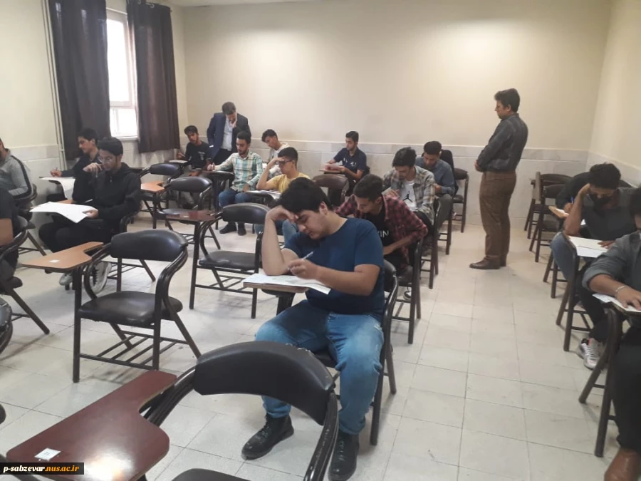 اولین روز برگزاری امتحانات حضوری  پایان ترم بعد از دو سال وقفه در قاب تصویر  3