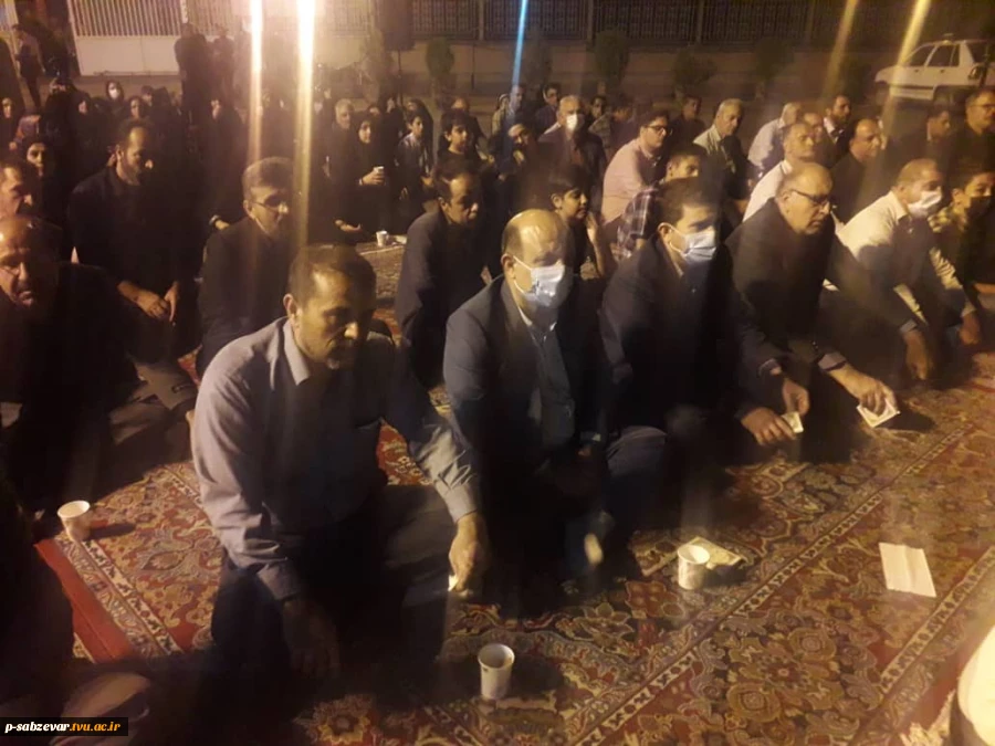 حضور ریاست محترم دانشکده های فنی و حرفه ای سبزوار به همراه معاونت محترم فرهنگی و دانشجویی و رییس محترم اداره حراست در مراسم بزرگداشت هفته دولت در محل فرمانداری شهرستان سبزوار در قاب تصویر  2