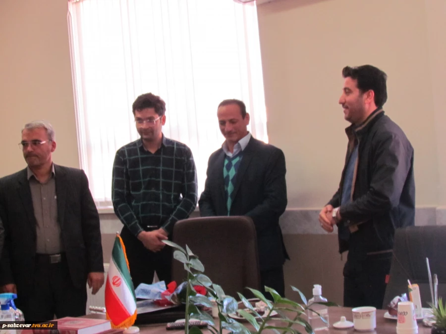 برگزاری مراسم تجلیل از بازنشستگان دانشکده های فنی و حرفه ای سبزوار  14