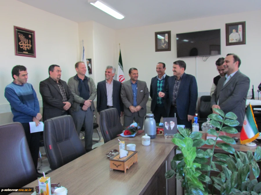 برگزاری مراسم تجلیل از بازنشستگان دانشکده های فنی و حرفه ای سبزوار  11