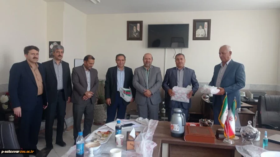 حضور معاونت محترم فرهنگی و دانشجویی دانشگاه فنی و حرفه ای جناب آقای دکتر جلیلی در دانشکده های فنی و حرفه ای سبزوار
 20