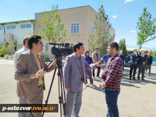 برگزاری تجمع کارکنان ، اساتید و دانشجویان آموزشکده فنی پسران سبزوار در حمایت از دانشجویان و اساتید آزادی خواه آمریکا 2